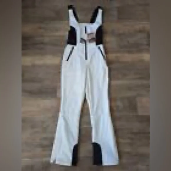 ZARA NEW WOMAN WINDPROOF AND WATERPROOF JUMPSUIT SKI COLLECTION NWT - Picture 9 of 9